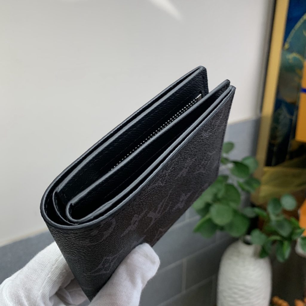 Louis Vuitton Amerigo Wallet Monogram Canvas In Black 11Cm N60053 - Image 8