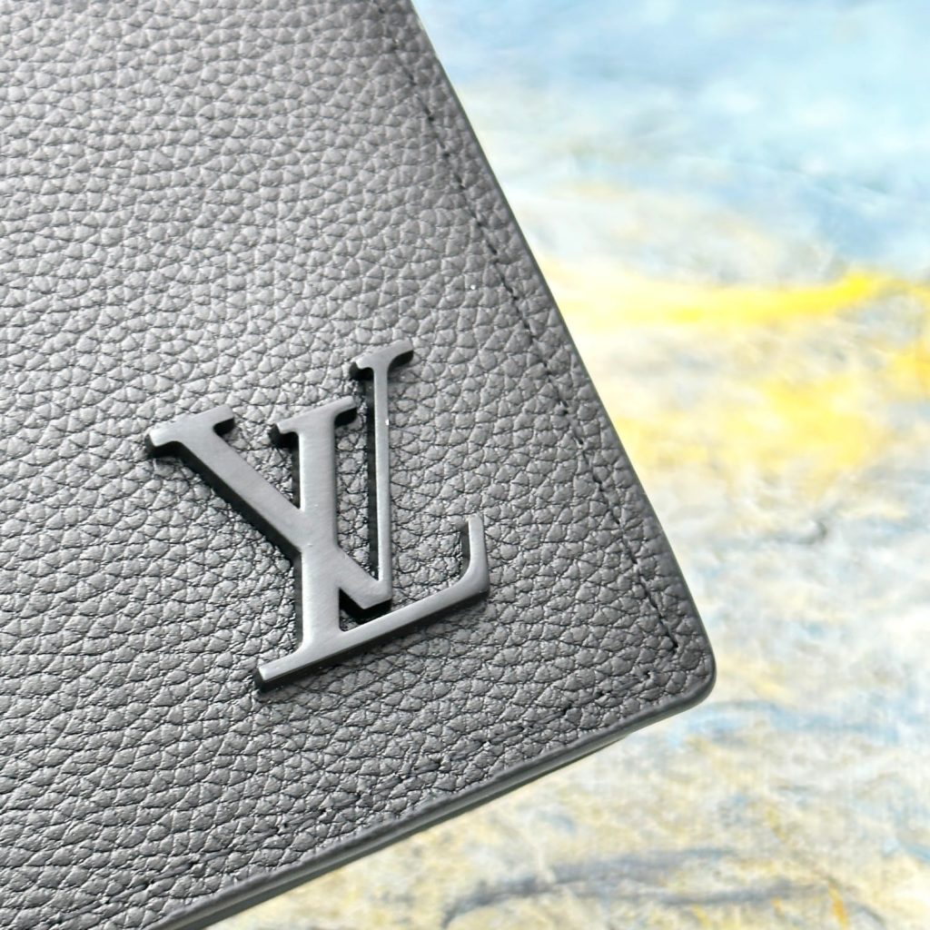 Louis Vuitton Pocket Organizer Black 11Cm M69979 - Image 7