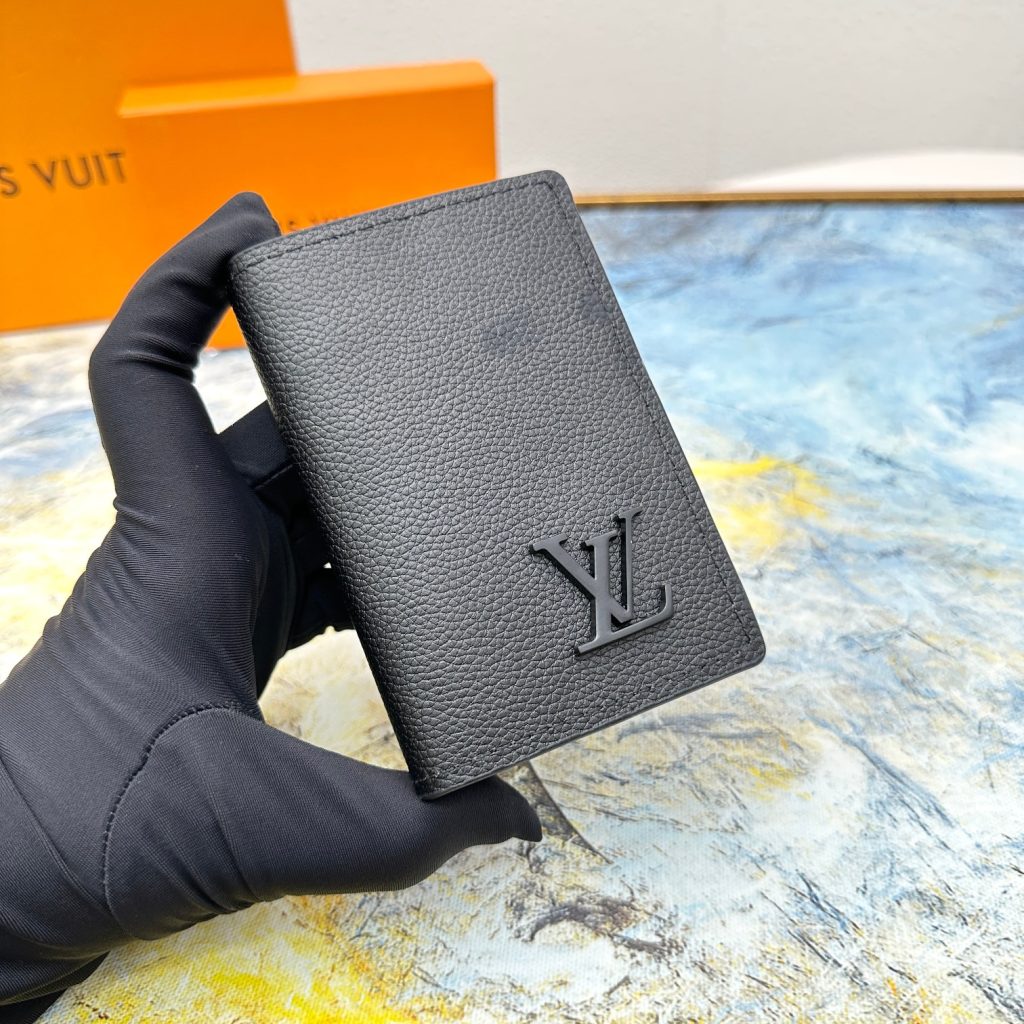 Louis Vuitton Pocket Organizer Black 11Cm M69979 - Image 6