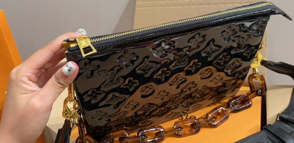 Louis Vuitton Coussin PM Bag Black 27Cm M22614 - Image 9