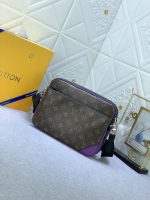 Louis Vuitton Trio Messenger Purple 25Cm M46266 - Image 10