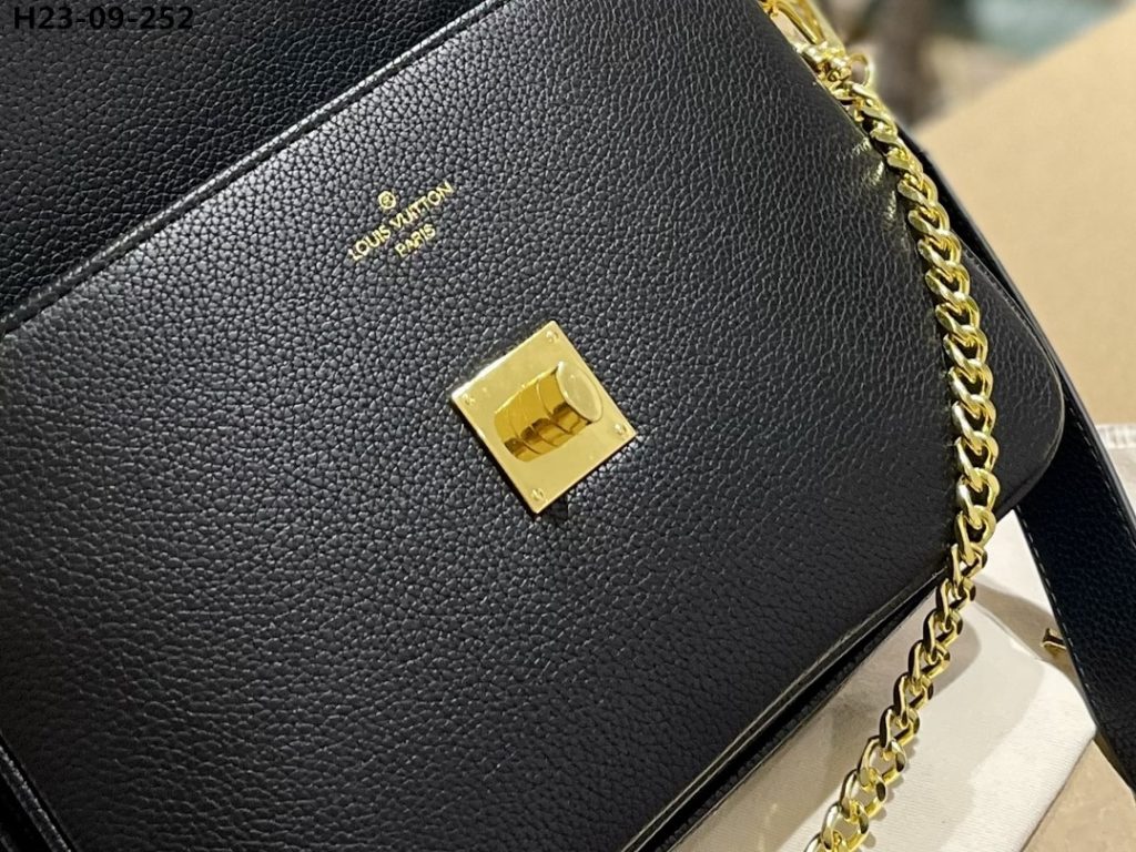 Louis Vuitton Oxford Bag Black 25Cm M22735 - Image 10