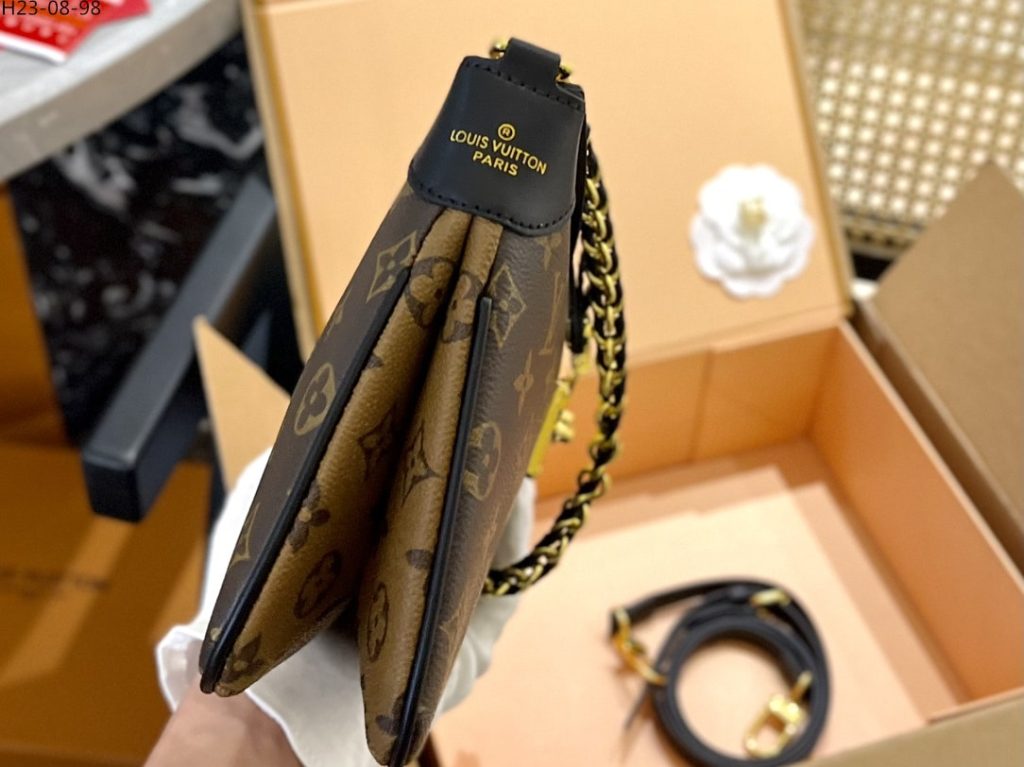 Louis Vuitton Lv Twinny Monogram Canvas 27Cm M46659 - Image 10