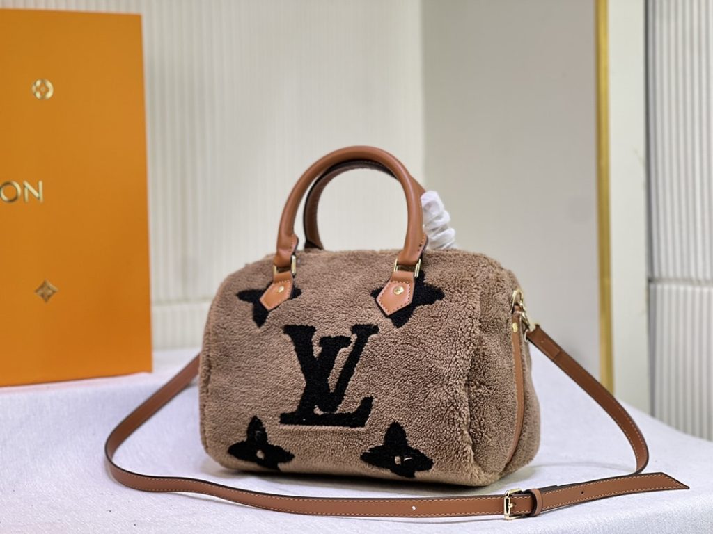Louis Vuitton Monogram Teddy Speedy Bandouliere Brown 25cm - Image 11
