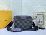 Louis Vuitton Trio Messenger Bag Damier Canvas Black 25Cm N50017 - Image 11