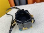 Louis Vuitton Néo Purse Lv Charms Black 15Cm M82886 - Image 11