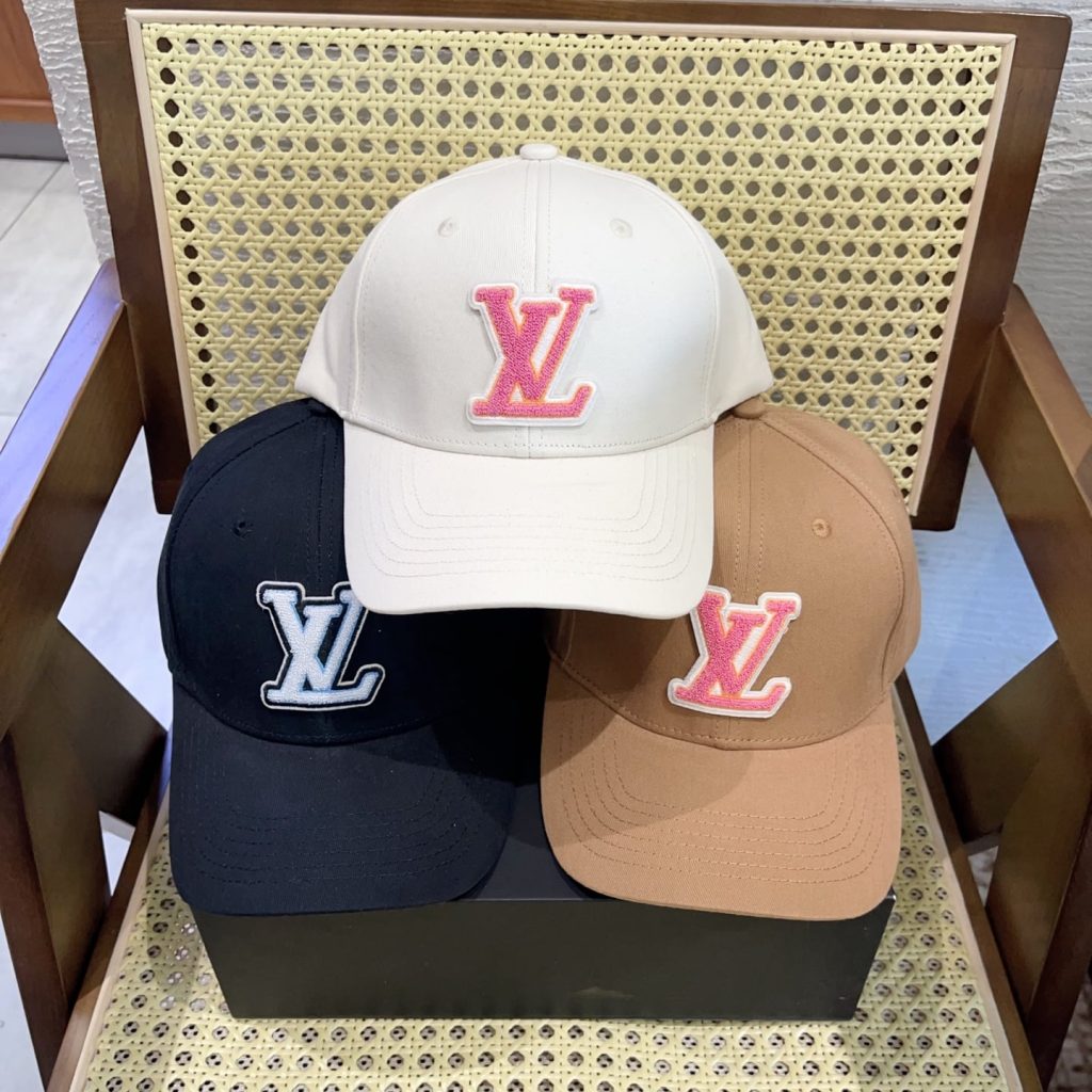 Louis Vuitton Lv Signature Baseball Cap Black M7319l - Image 9