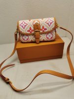 Louis Vuitton Nano Diane Bag Monogram Canvas Coral 20Cm M83621 - Image 3