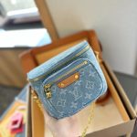 Louis Vuitton Mini Bumbag Monogram Canvas Sky Blue 17Cm M83353 - Image 4