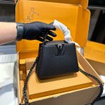 Louis Vuitton Capucines Mini Matte Black 21Cm - Image 3