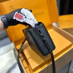 Louis Vuitton Capucines Mini Matte Black 21Cm - Image 5