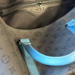 Louis Vuitton Keepall Bandoulière 45 Monogram Eclipse Reverse Coated Canvas Turquoise 45cm M11481 - Image 9