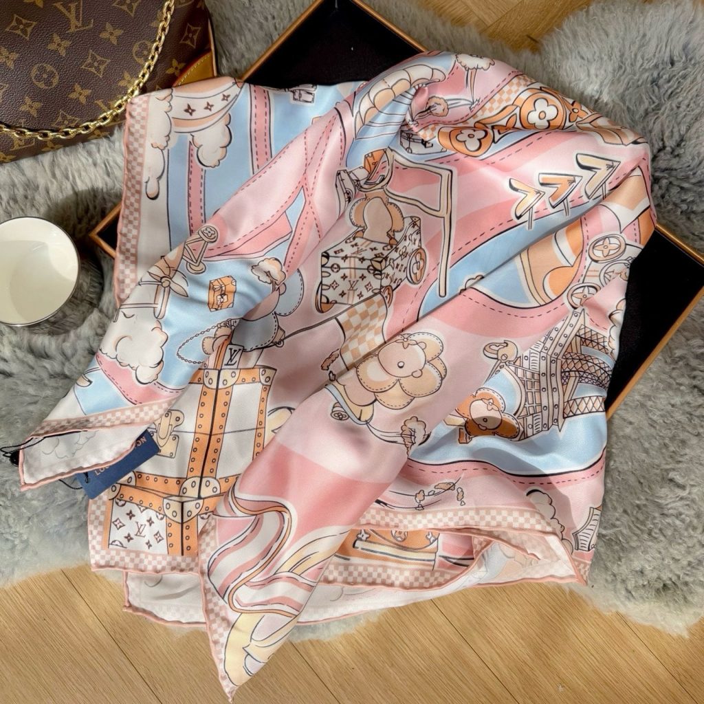 Louis Vuitton Vivienne 90 Speedy Square Silk Scarf Light Pink 90cm M79155 - Image 5