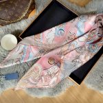 Louis Vuitton Vivienne 90 Speedy Square Silk Scarf Light Pink 90cm M79155 - Image 4