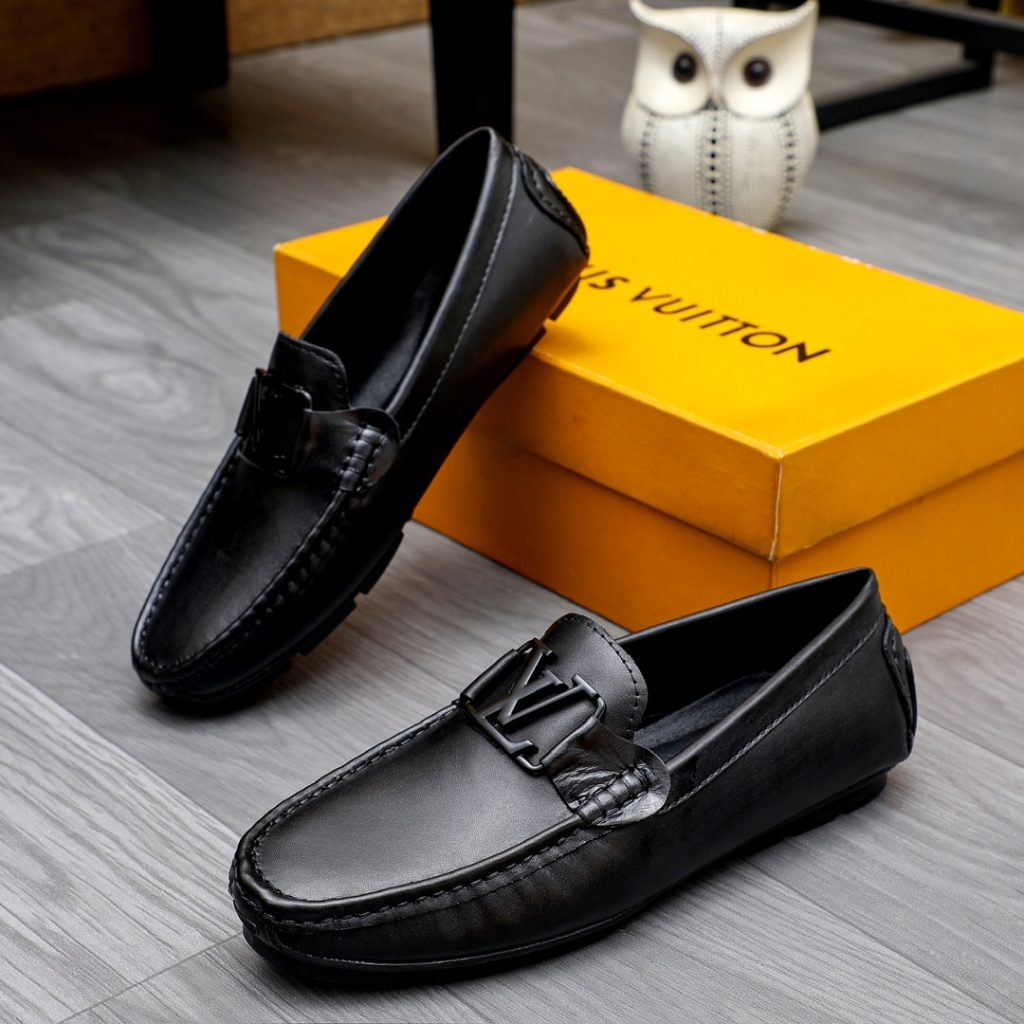 Louis Vuitton Loafer Matte Leather With Lv Logo In Black - Image 5