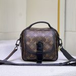Louis Vuitton Quest Messenger Brown 18Cm M46973 - Image 3