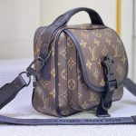Louis Vuitton Quest Messenger Brown 18Cm M46973 - Image 11