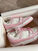 Louis Vuitton Lv Trainer Sneaker Pink Rose 1Aboek - Image 7