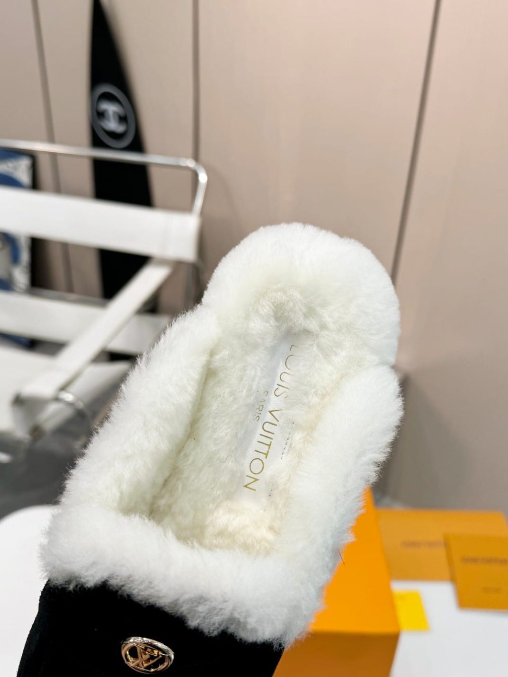 Louis Vuitton Soho Open Back Loafer Black 1Adc8Y - Image 8