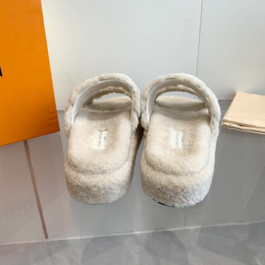 Louis Vuitton Lv Sunset Platform Comfort Mule Shearling Natural 1Actvf - Image 6