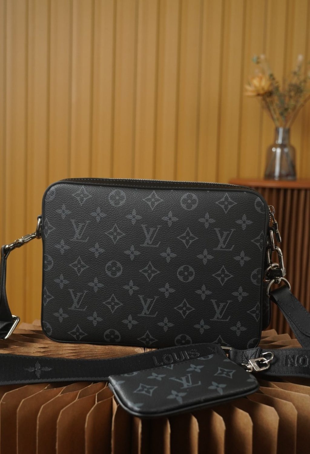 Louis Vuitton Trio Messenger 25Cm M69443 - Image 6