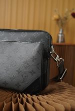Louis Vuitton Trio Messenger 25Cm M69443 - Image 5