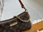 Louis Vuitton Liv Pochette Monogram Canvas 24Cm M83008 - Image 7