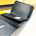 Louis Vuitton Twist Compact Wallet Black 12Cm M64414 - Image 9