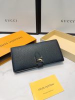 Louis Vuitton Lv Vertical Wallet Black 19cm M81330 - Image 4