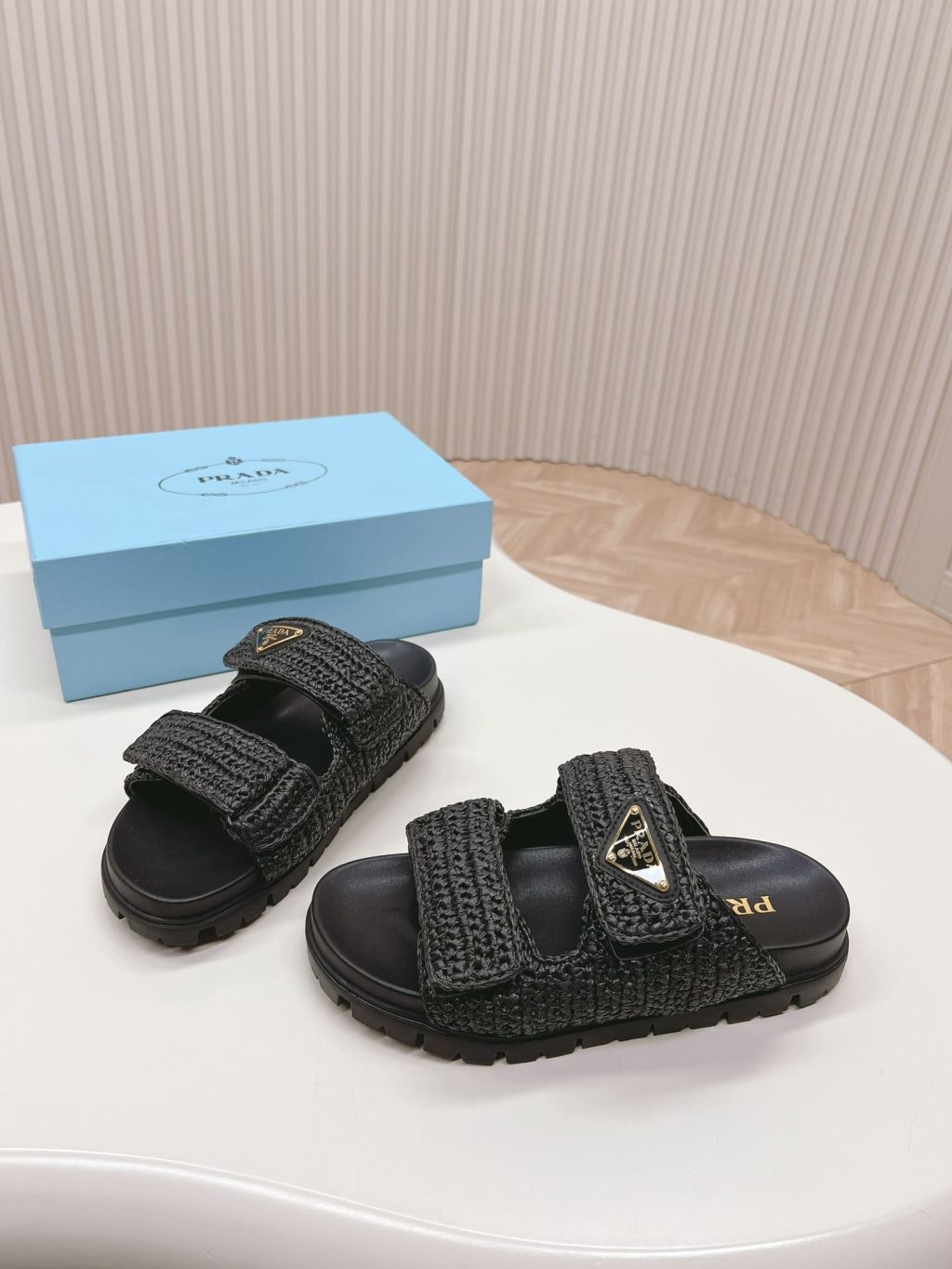 Prada Fussbett Raffia Dual Buckle Slide Sandals Black - Image 9