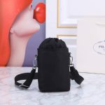 Prada Re Nylon Smartphone Case Black 18Cm 2Zh1552Dmif0002 - Image 6