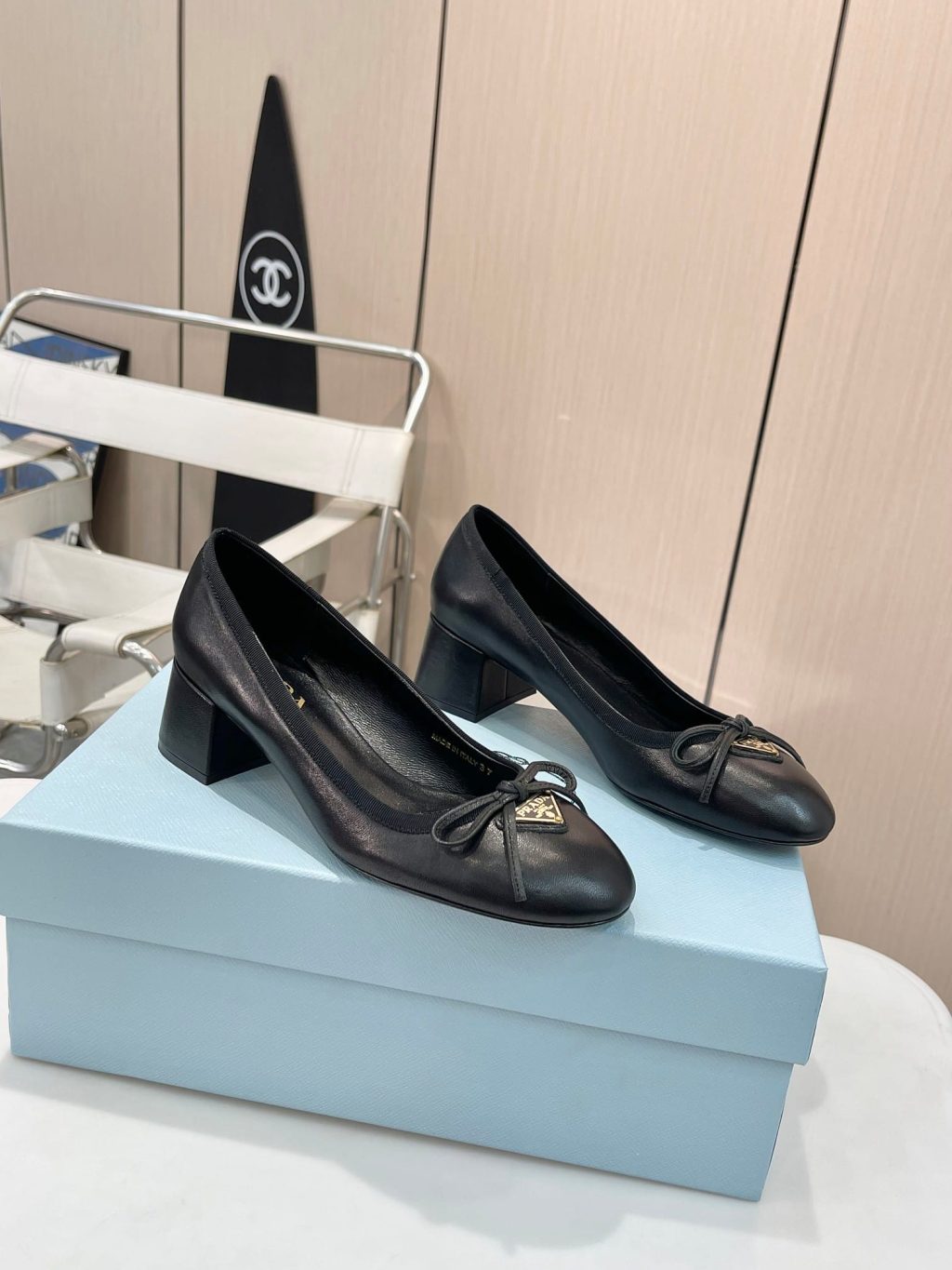 Prada Triangle Logo Bow Pump In Black - Image 8