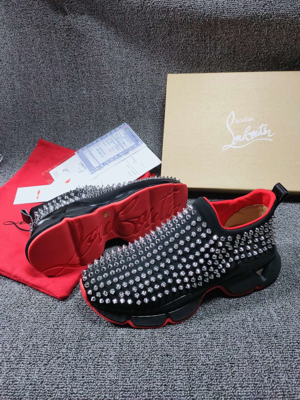 CHRISTIAN LOUBOUTIN - Image 4