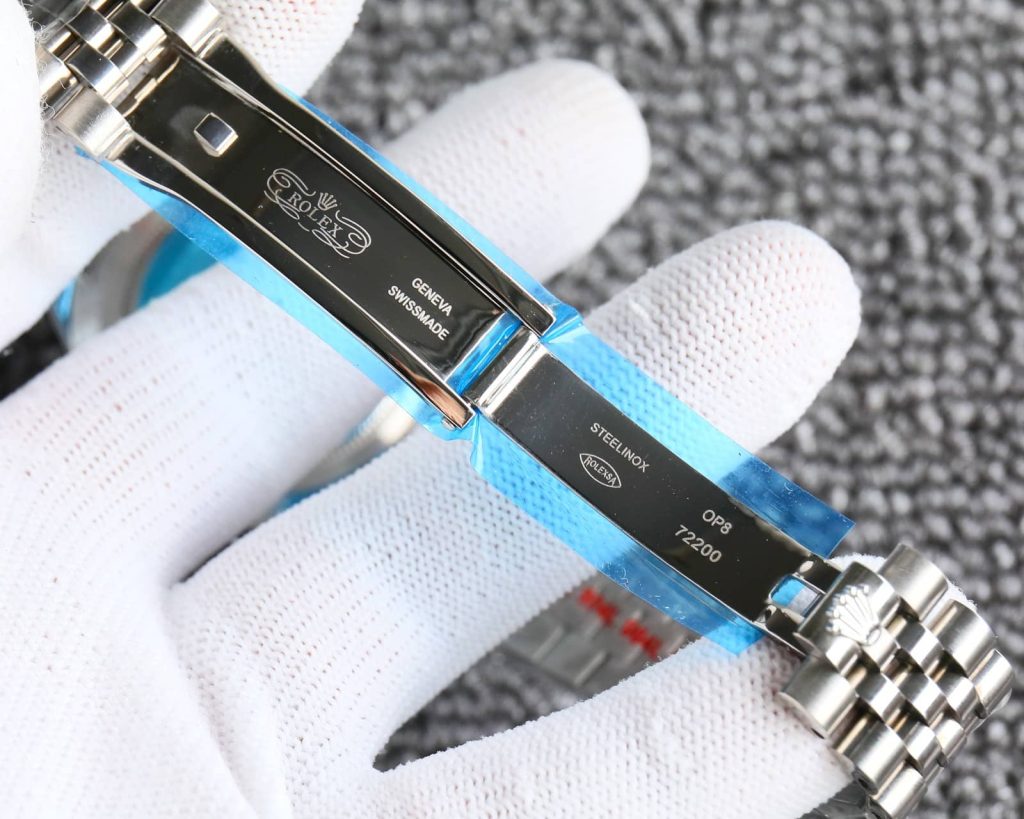 Rolex Datejust Roman Numeral Oystersteel And White Gold In Black 41mm - Image 5