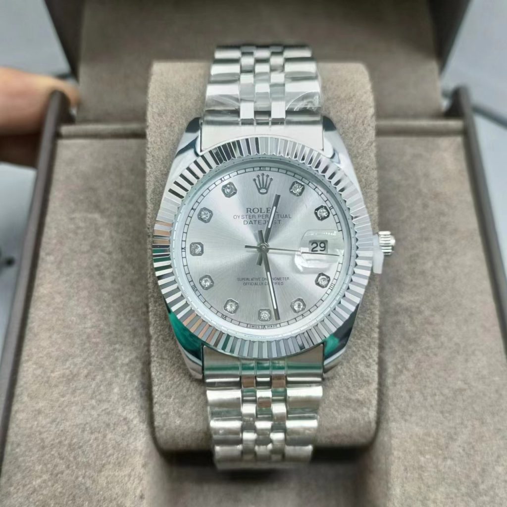 Rolex Datejust Silver Watch 41mm 126333 0012 - Image 3