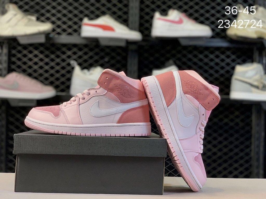 Air Jordan 1 Mid Digital Pink - Image 4