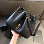Saint Laurent Paris Vii Small Hobo In Grained Leather Black 26Cm 796626Aaduu1000 - Image 4