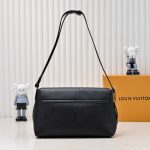 Louis Vuitton Low Key Messenger Black 30cm M13148 - Image 7