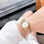 Rolex Lady Datejust White Dial Yellow Gold 28mm - Image 4