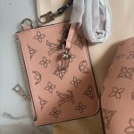 Louis Vuitton Blossom Mahina Leather Bag Pink 21Cm M23196 - Image 4