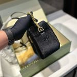 Gucci Small Gg Marmont Camera Bag Velvet Black 23Cm - Image 7