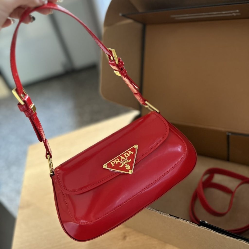Prada Patent Leather Shoulder Bag In Cherry Red 25Cm 1Bd355 069 F0E06 V Hto - Image 3