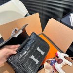 Hermès Mini Constance 19 Shiny Alligator Palladium Hardware Black 19Cm - Image 6