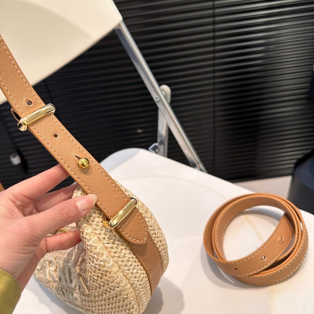 Prada Arqué Crochet Shoulder Bag Natural 22Cm 1Bc194 2M2T F0018 V Ouo - Image 6