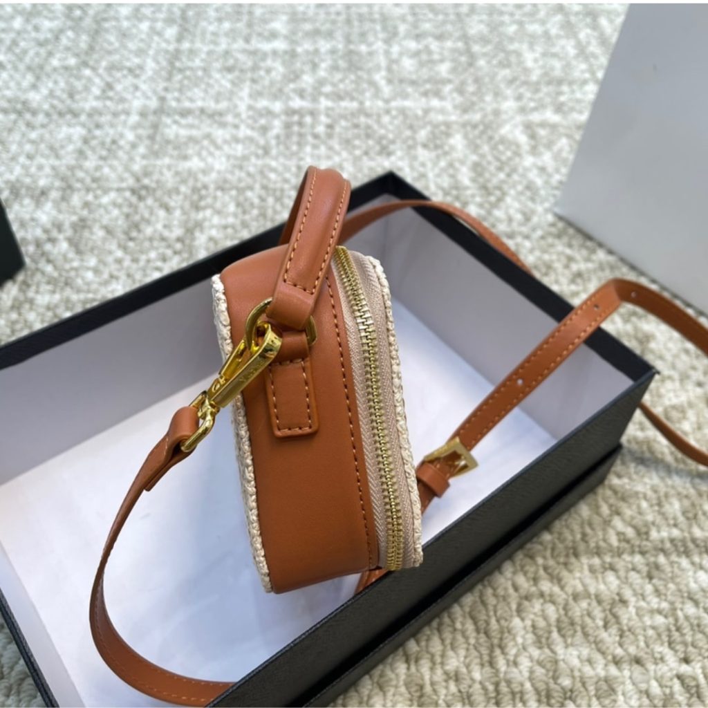 Prada Crochet And Leathe Pouch Bag Natural 18Cm 1Nr025 2Cyc F0018 - Image 6