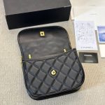 Chanel Crossbody Bag Leather And Gold Tone Metal Black 23Cm As4845 B16235 94305 - Image 6