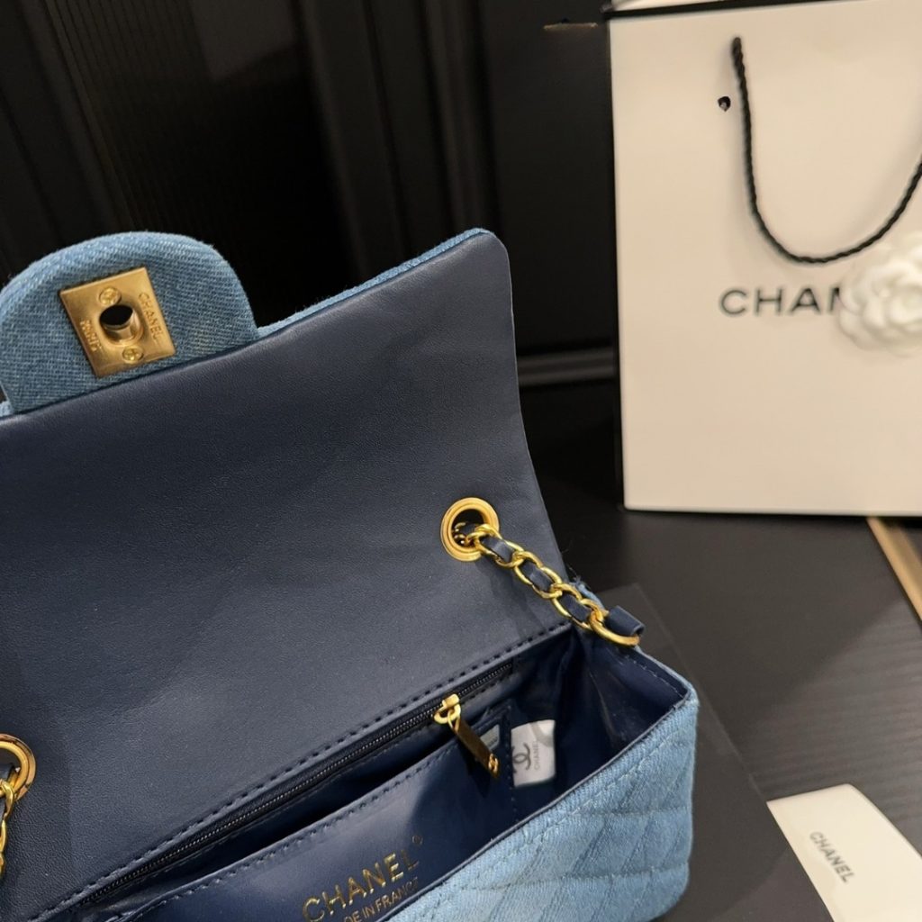 Chanel Classic Handbag Washed Denim And Gold Tone Metal Blue 19Cm A01112 B16747 Nx158 - Image 9