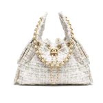 Chanel 25 Small Handbag Tweed And Gold Tone Metal Khaki 26cm AS5293 B21178 NR774