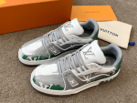 LV Louis Vuitton 2022 latest purchase-level LV Trainer sneakers are made of Monogram embossed calfskin - Image 4
