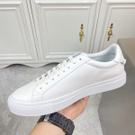 Givenchy New Arrival Sneaker - Image 5